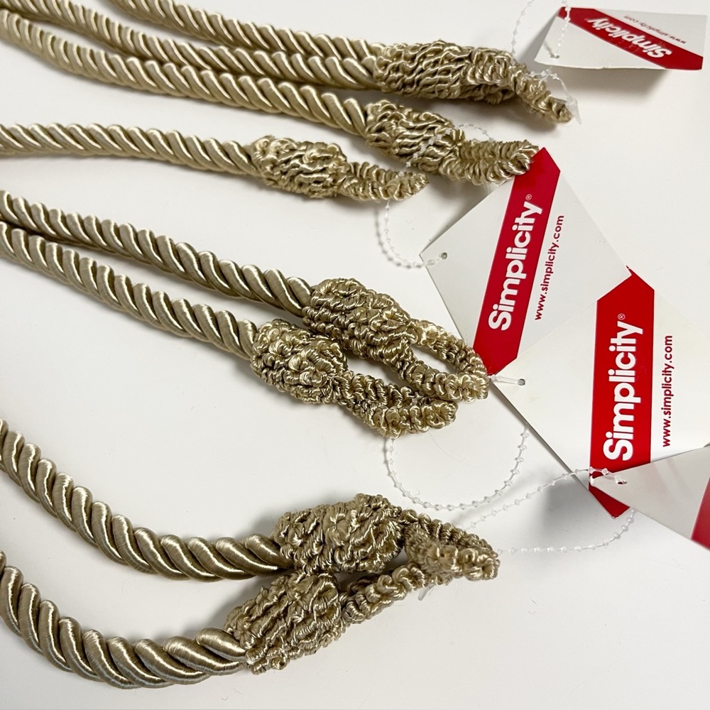 Simplicity Gold Rope Curtain Holdbacks - Picture 4 of 4